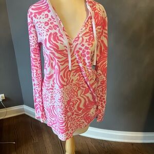 Lilly Pulitzer Pink and White Tunic Top with Floral Print